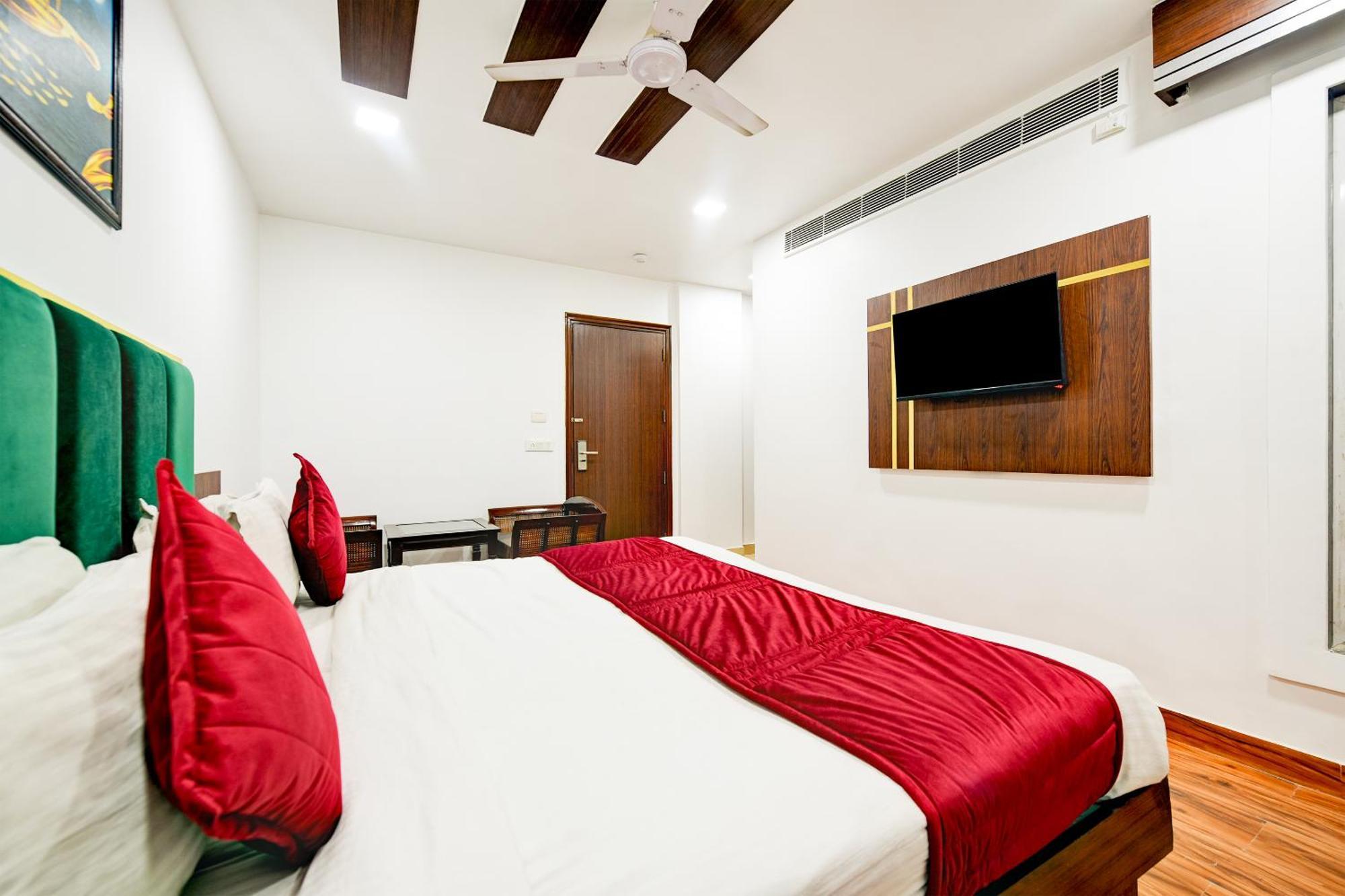 Staybook South Delhi Nova Deli Exterior foto